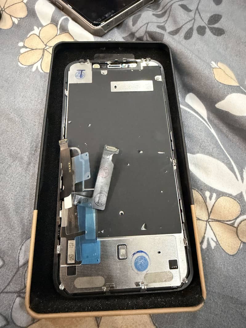 Apple iPhone XR Panel 0