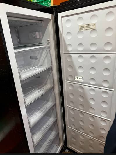 PEL Vertical Deep Freezer 7D | 281 LTR | Powerful Cooling & Large Stor