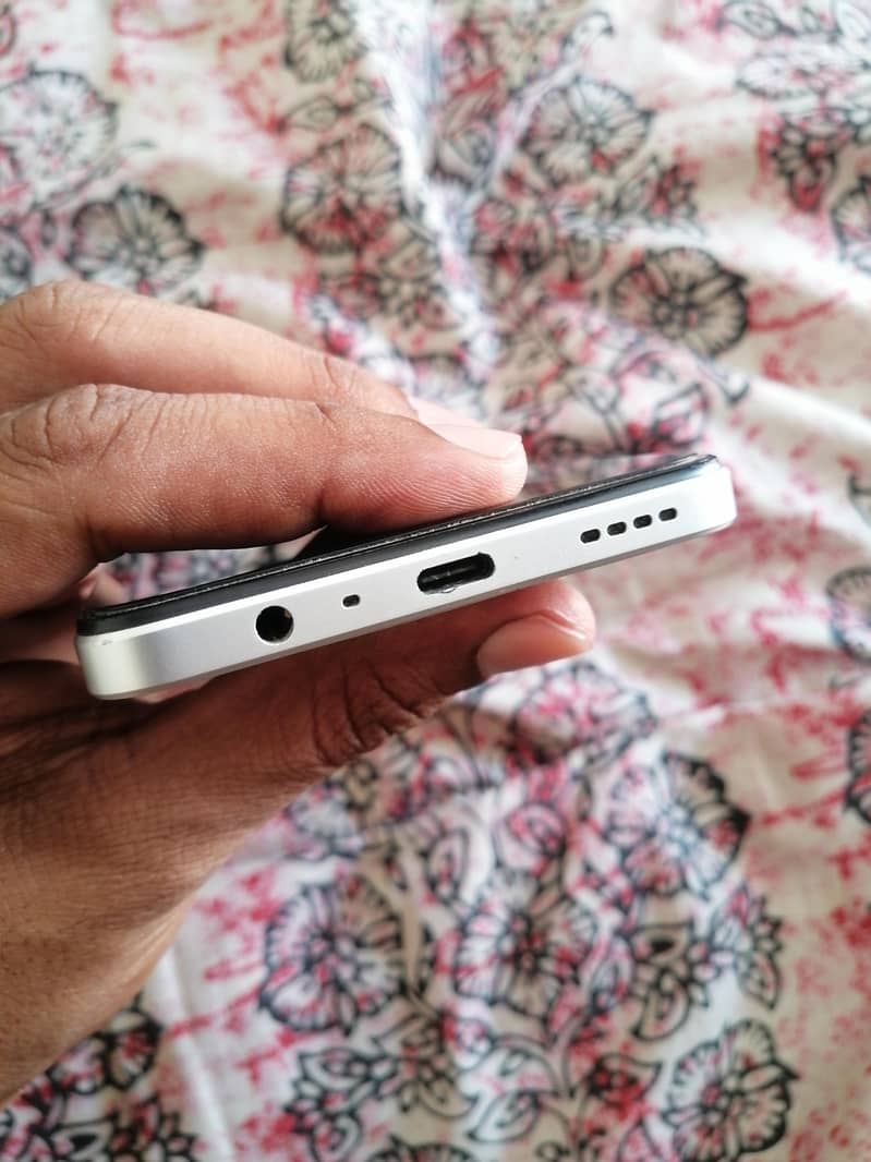 Realme C71 5