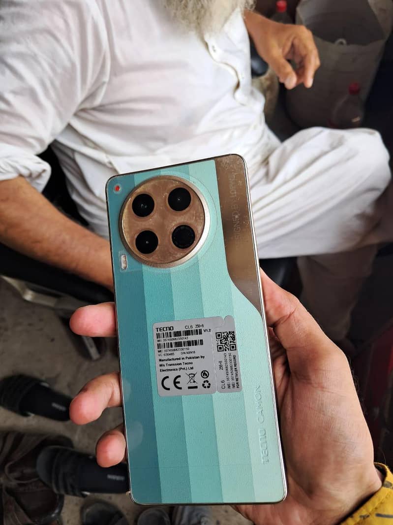 Tecno CAMON 30 2