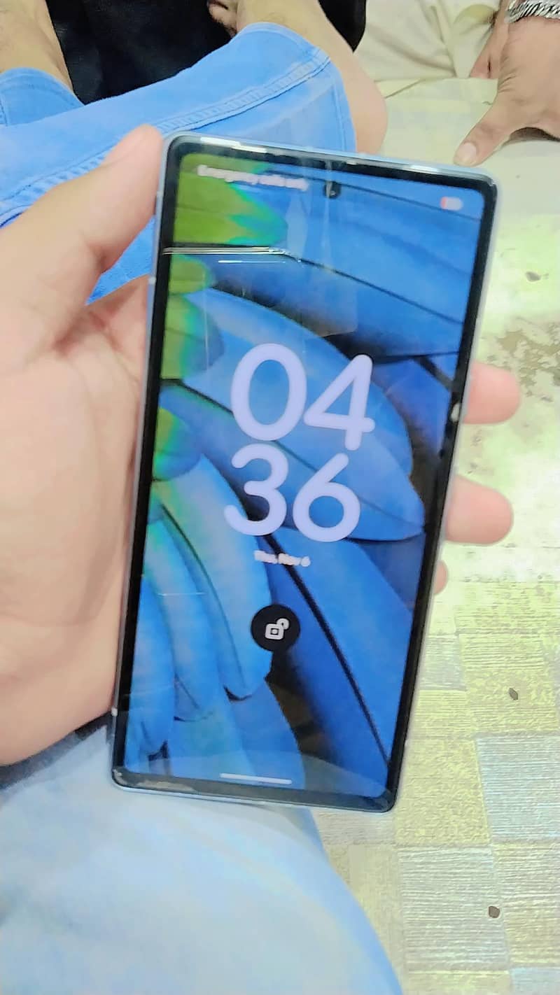 Google Pixel 7a 4