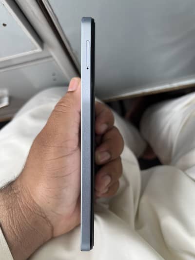 Infinix Hot 30i
