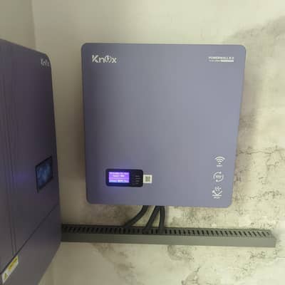 Knox battery 5.1 kilowatt model 6.0 just box open