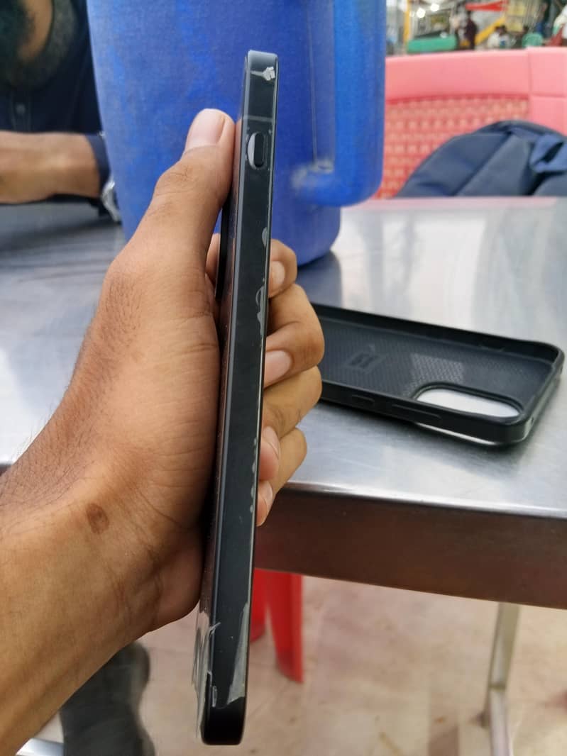 OnePlus 15r 4
