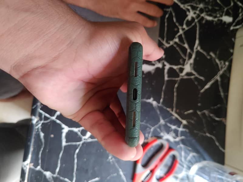 Google Pixel 6 4