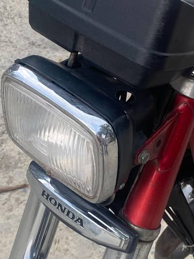 2014 model bike ha jisa chahiya is number pa rabta kara 03139699444