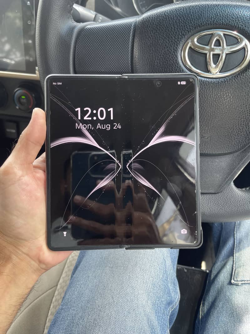 Tecno Phantom V Fold 0