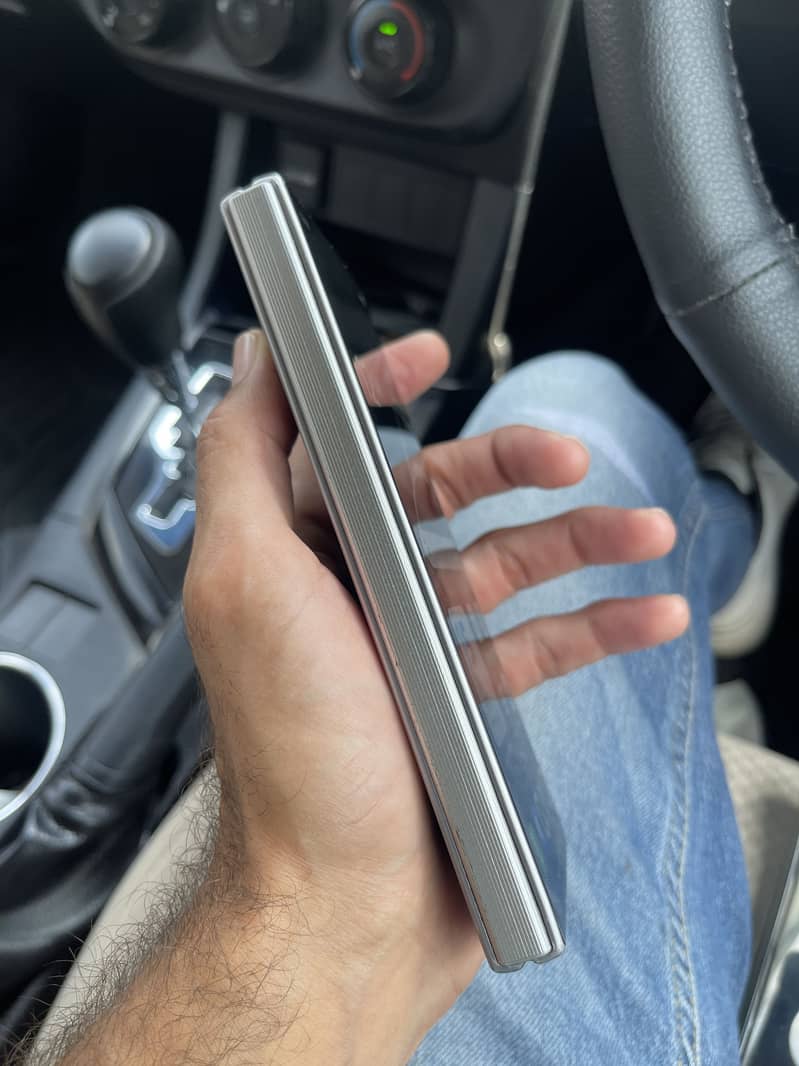Tecno Phantom V Fold 3