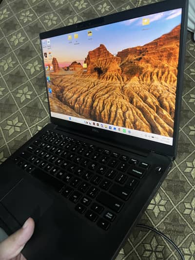 Dell i5 8th gen touchscreen urgent sell