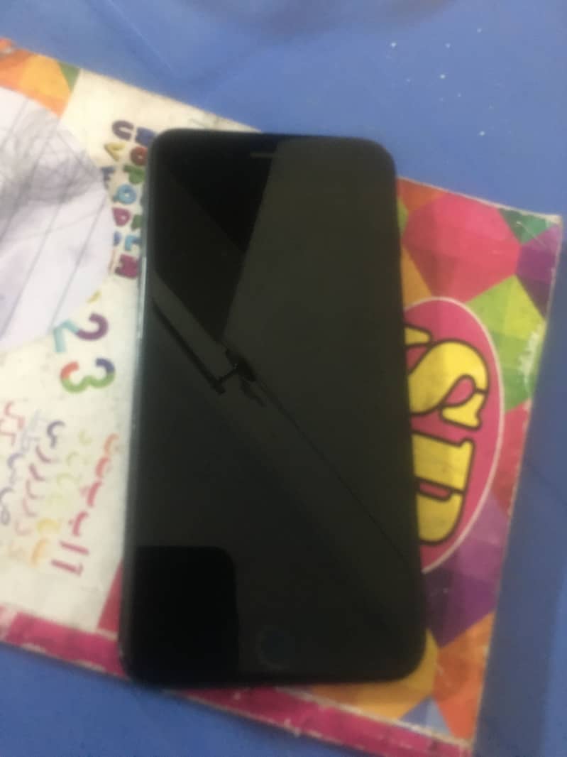 Apple iPhone 7 Plus 3