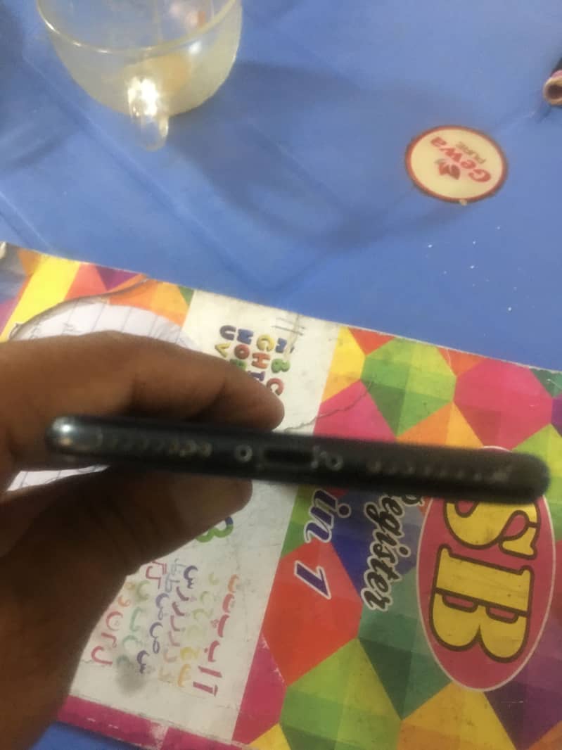 Apple iPhone 7 Plus 5