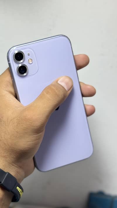 Apple iPhone 11