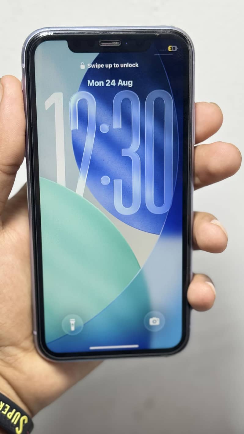 Apple iPhone 11 3