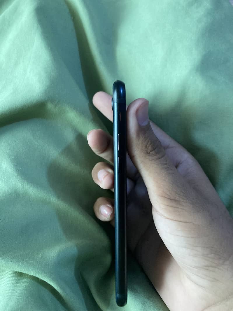 Apple iPhone SE 1
