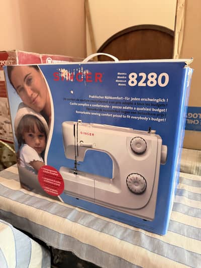 Singer 8280 Brand new