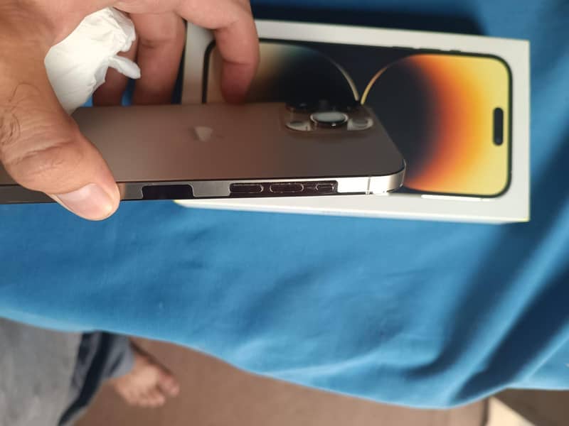 Apple iPhone 14 Pro Max 3
