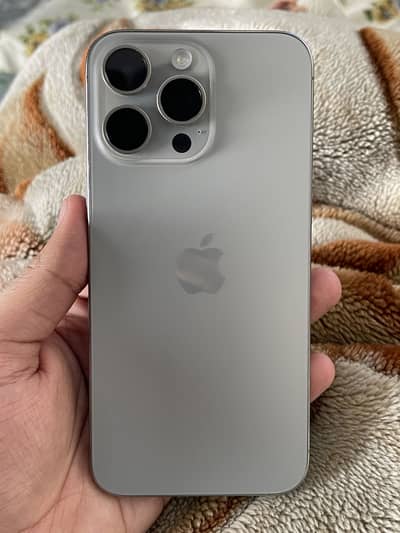 Apple iPhone 15 Pro Max
