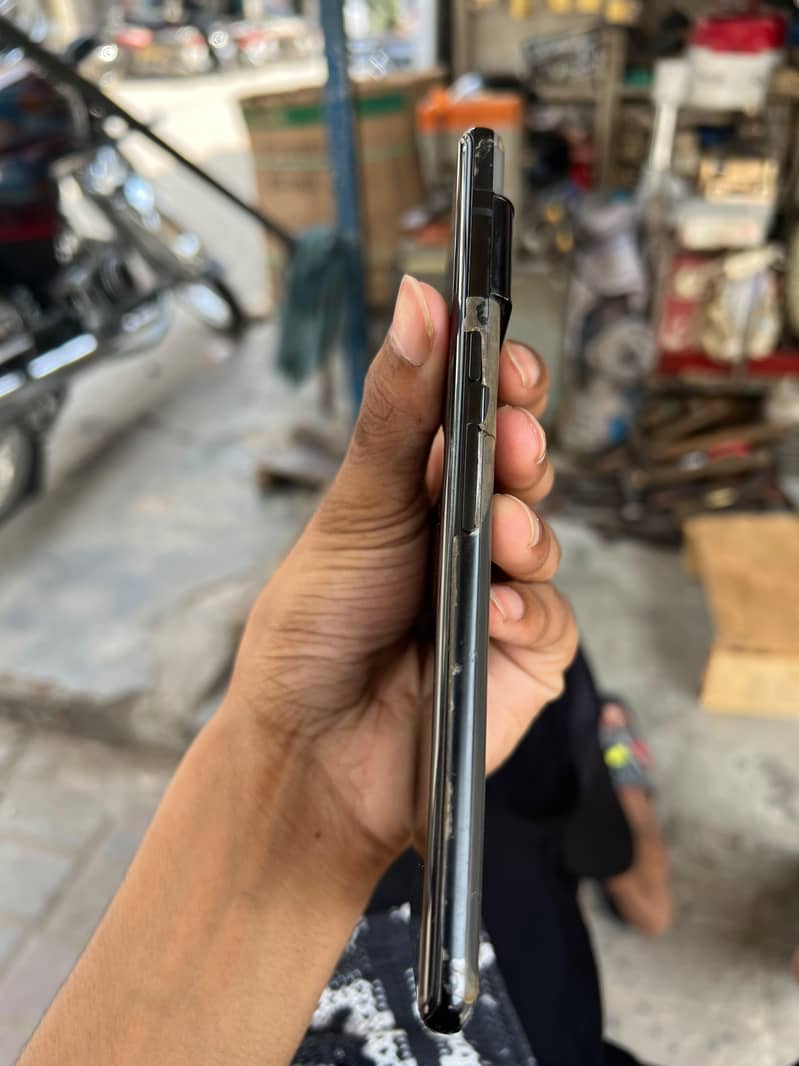 Google Pixel 6 Pro 2