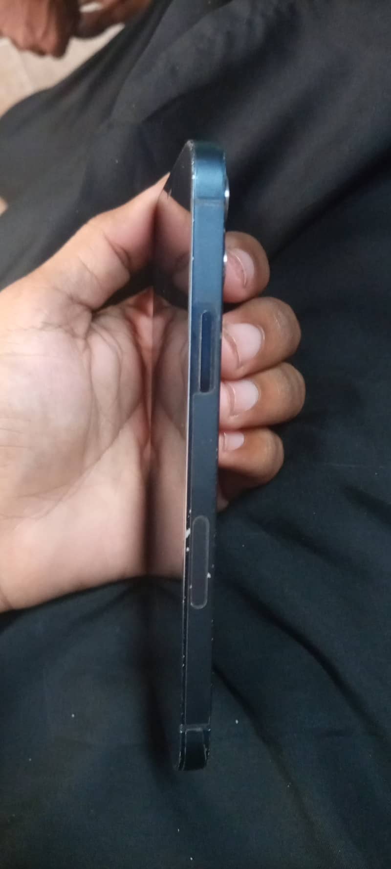 iPhone 12 0