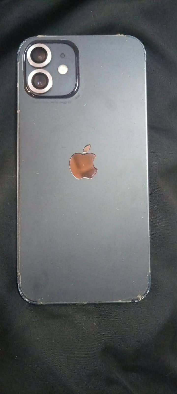 iPhone 12 2