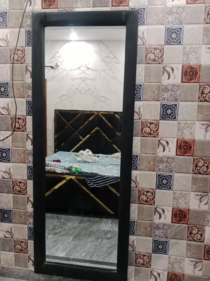 11inchs mirror 1