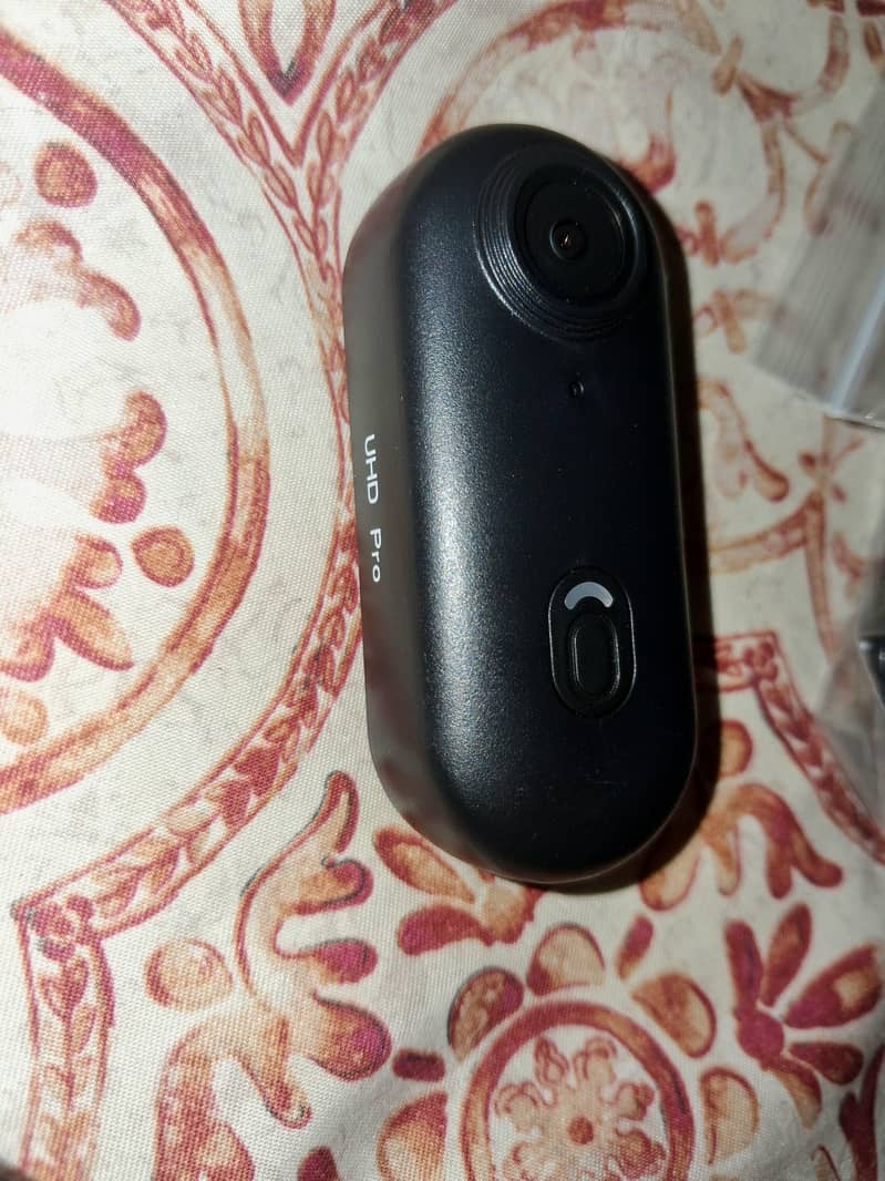 i3 4k Thumb Action Camera 1
