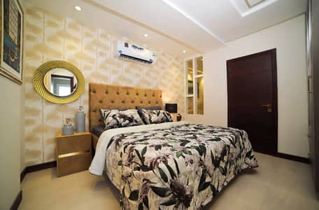 Ideal 550 Square Feet Flat Available In Bahria Town - Sector C, Lahore
