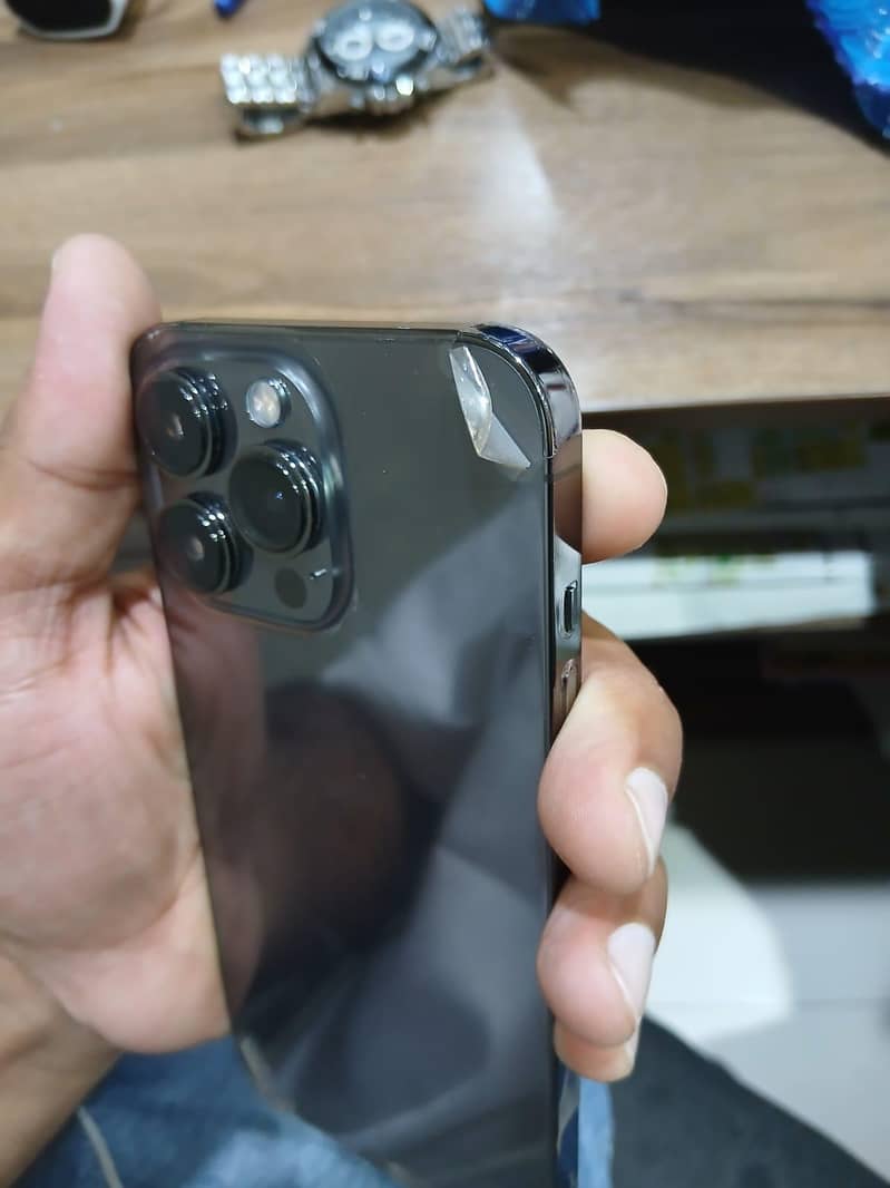 Apple iPhone 13 Pro 7