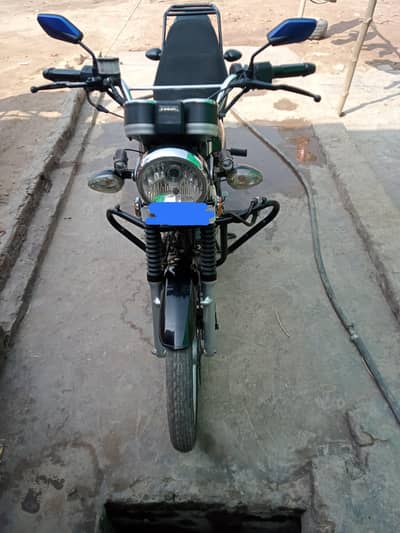 Suzuki GS 150 22modle