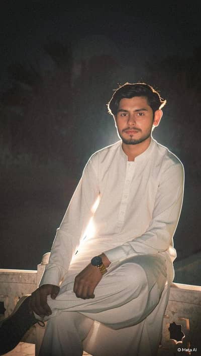 مجھے جاب کی  ضرورت ہے یہ دیکھیں