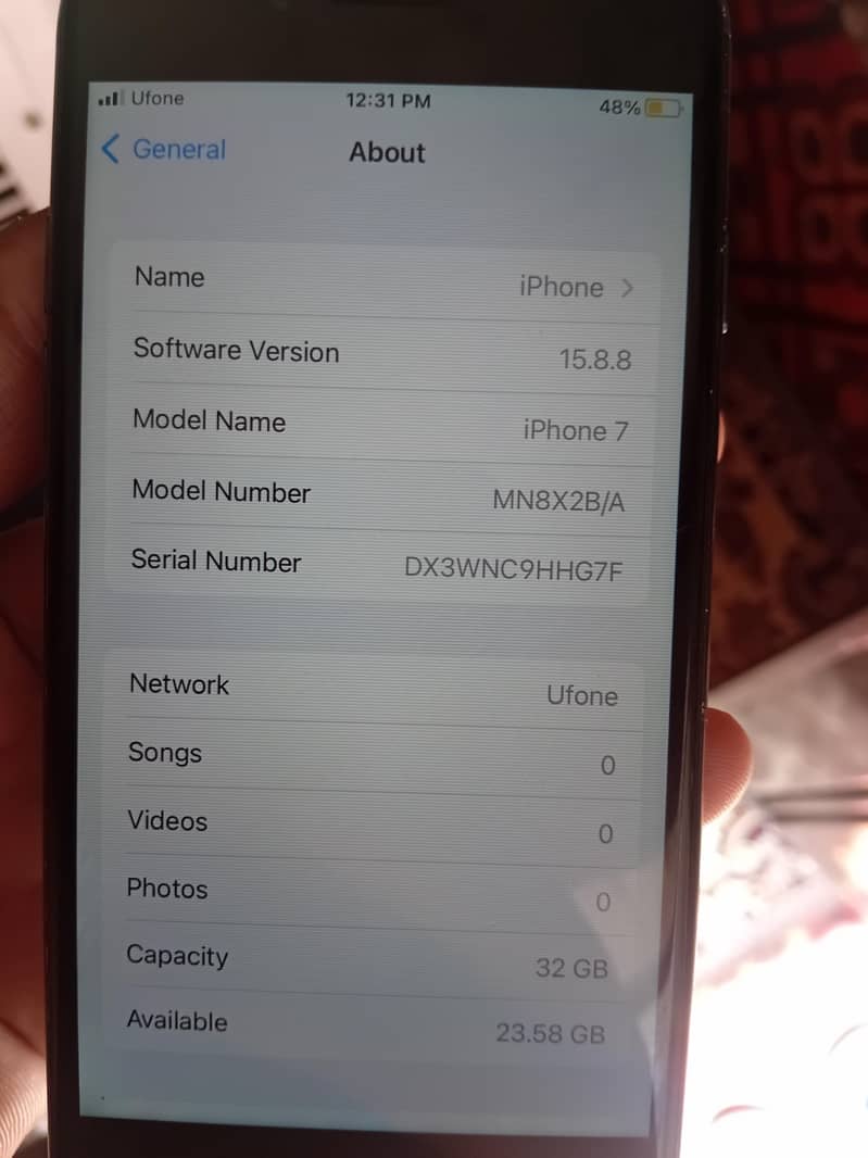 Apple iPhone 7 4