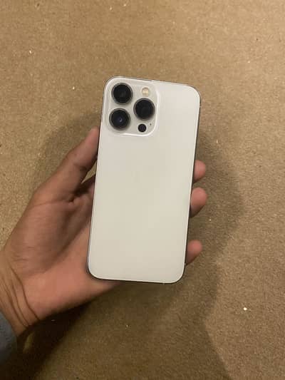 Apple iPhone 13 Pro