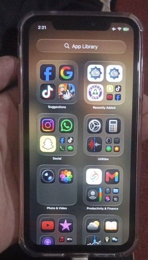 Apple iPhone 11 0