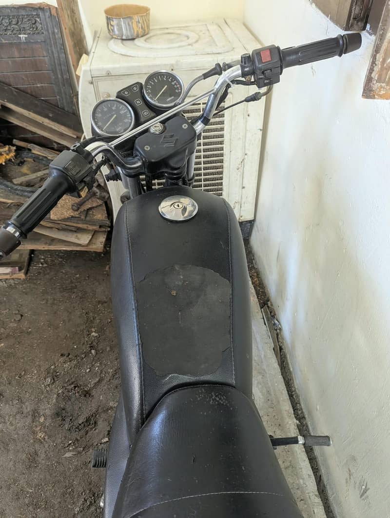 Suzuki 6