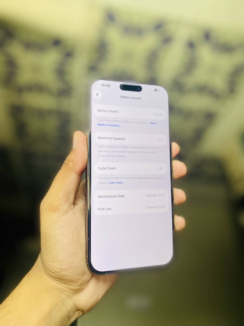 Apple iPhone 16 Pro Max 4