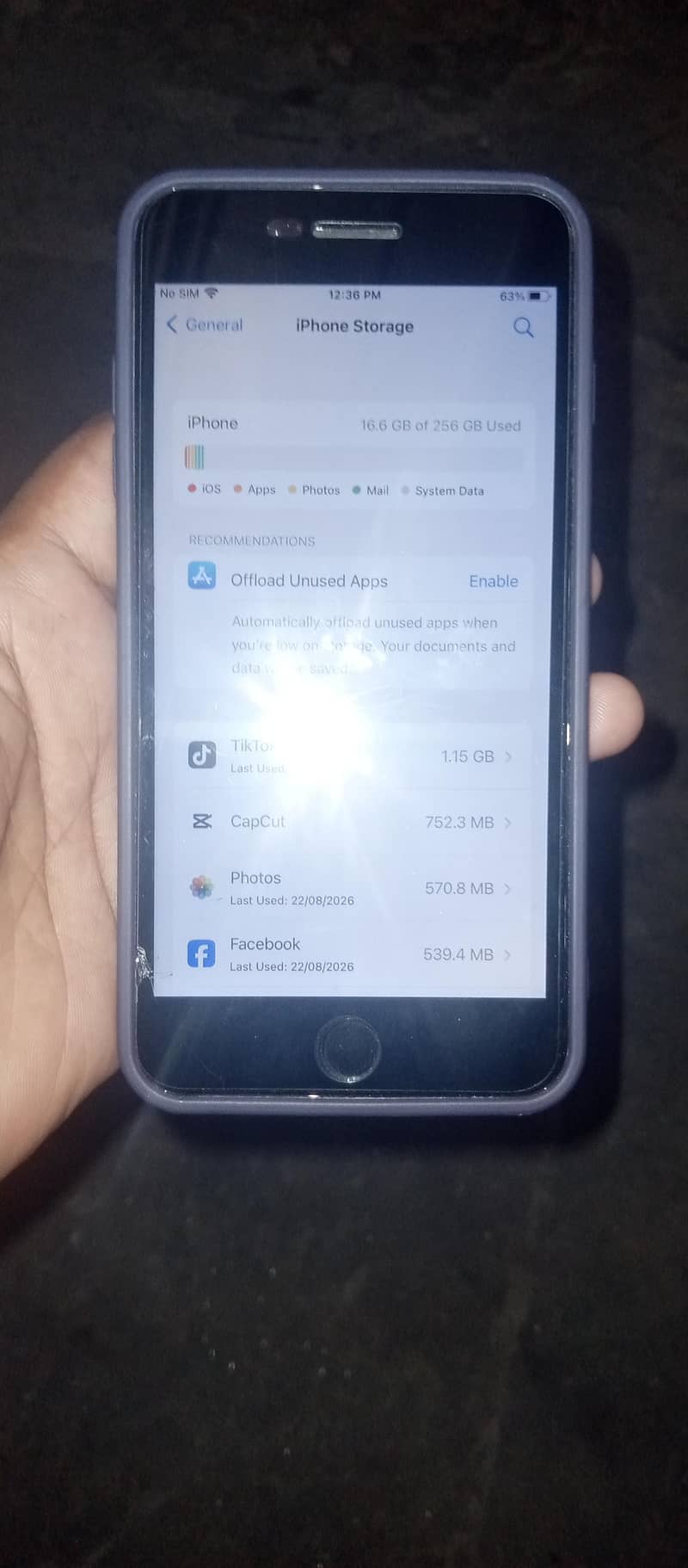 Apple iPhone 8 Plus 1