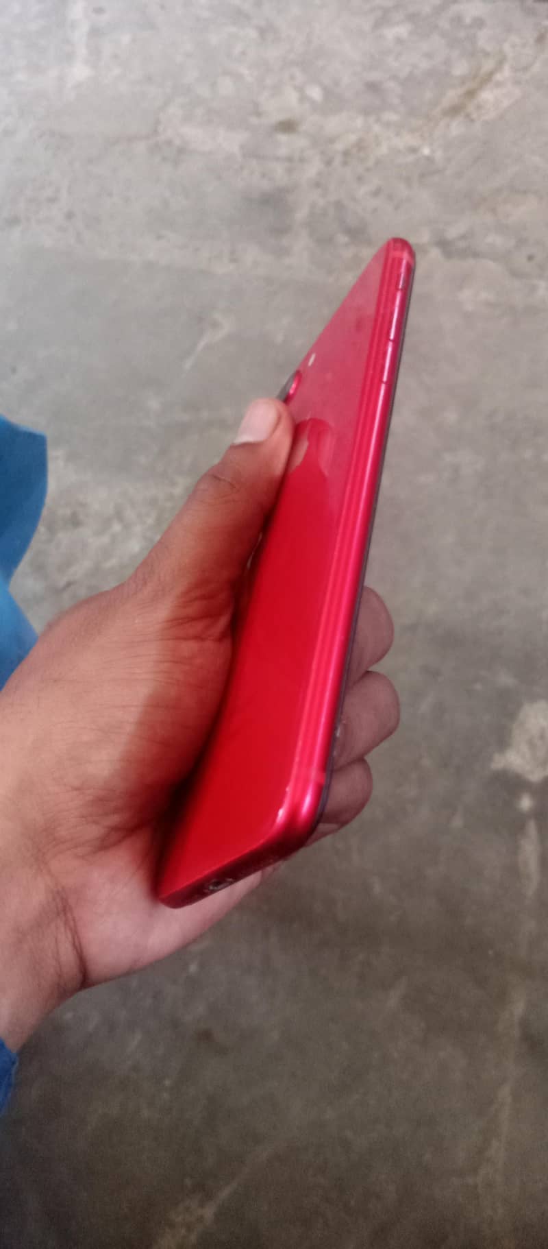 Apple iPhone 8 Plus 6