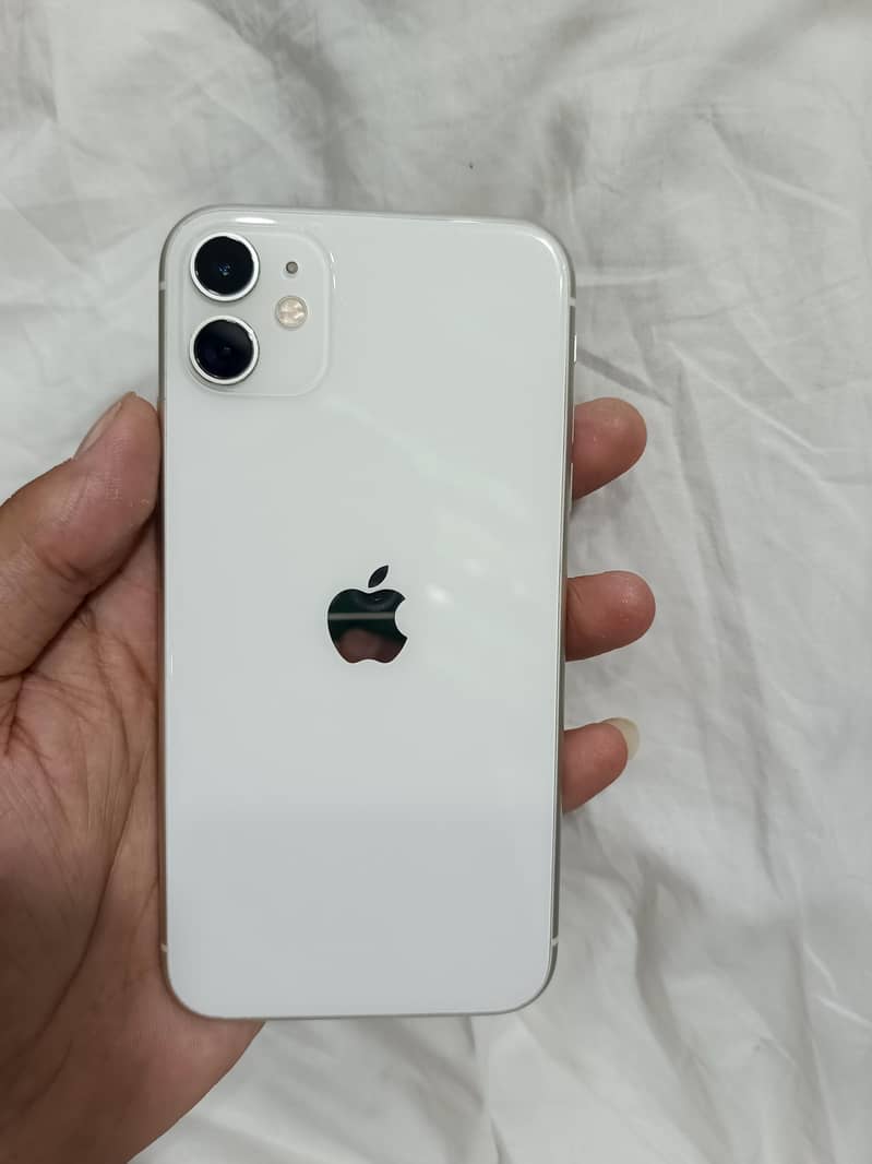Apple iPhone 11 0