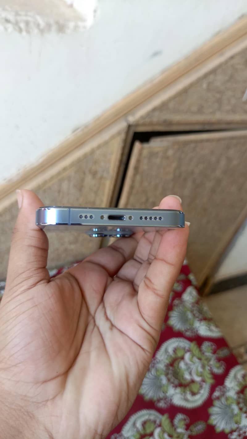 Apple iPhone 13 Pro 10