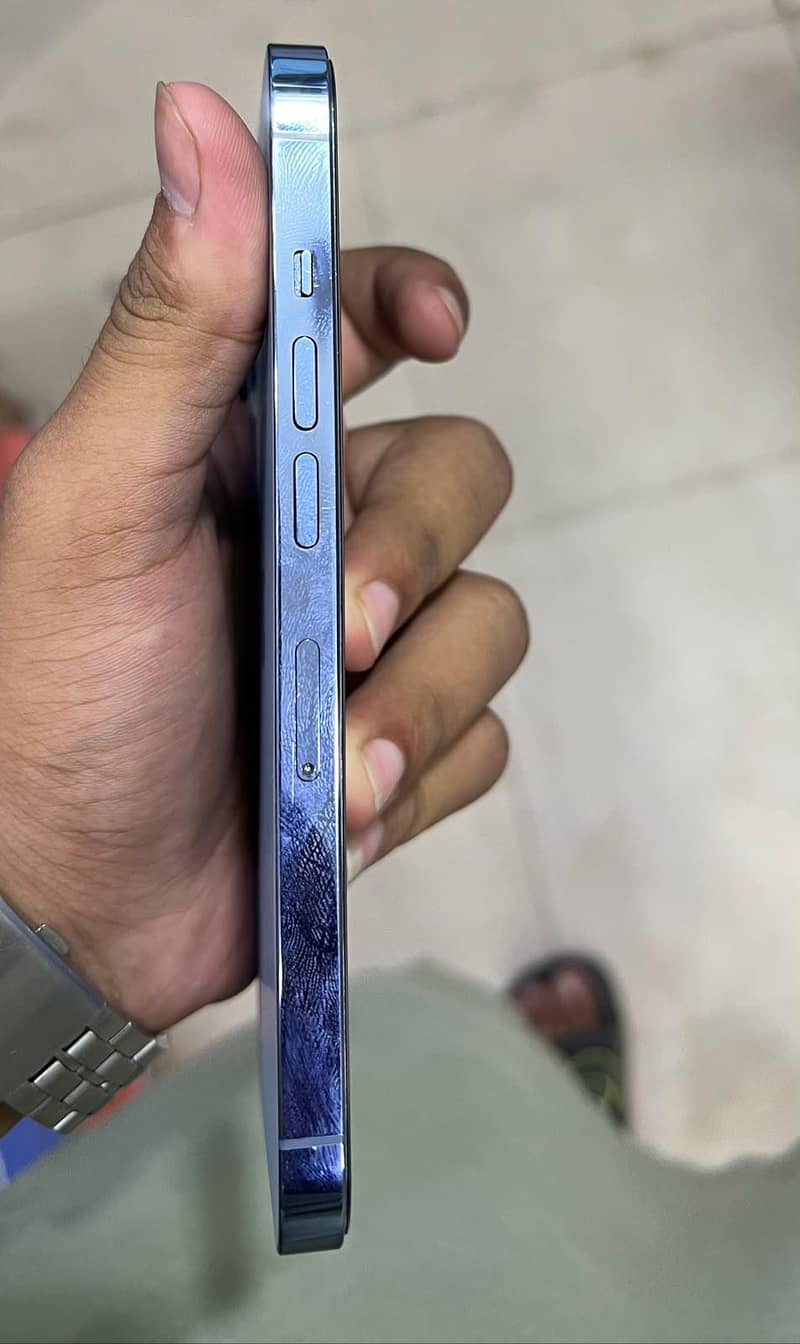 Apple iPhone 13 Pro 5