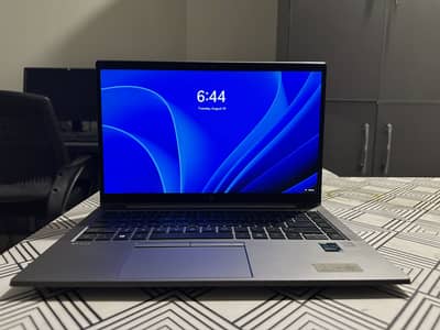 HP ZBook Firefly G8 Mobile Workstation