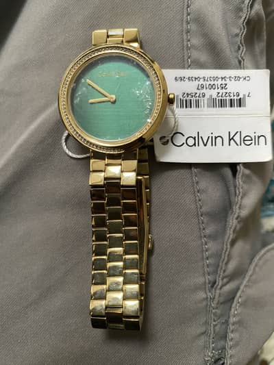 Calvin Klein Women’s Twisted Bezel Watch | Original | Gold