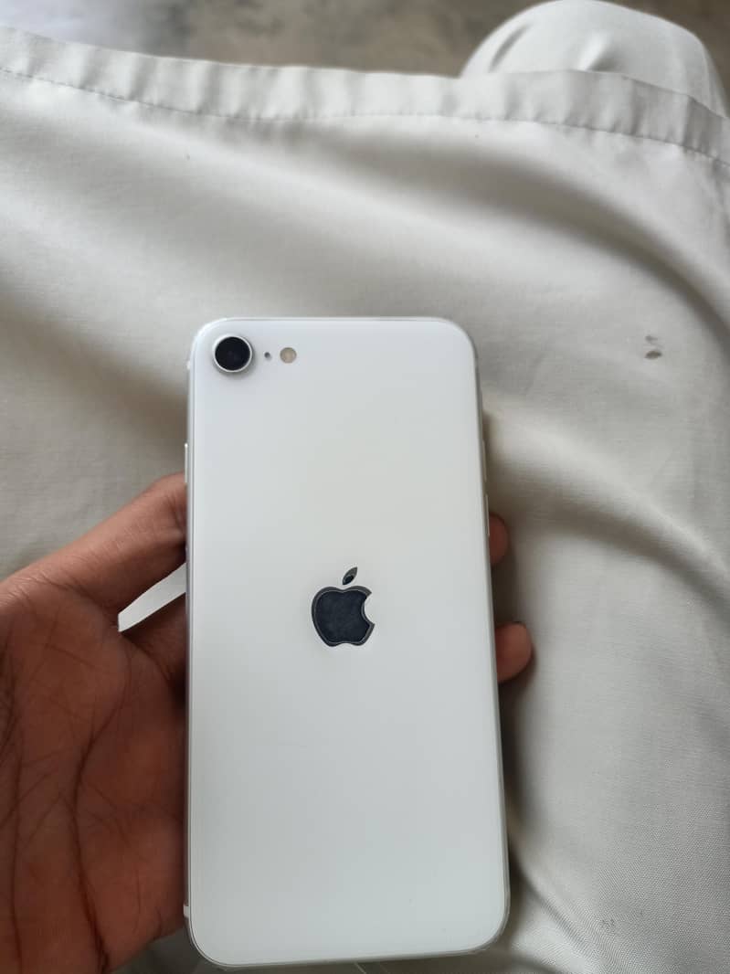 Apple iPhone SE 0