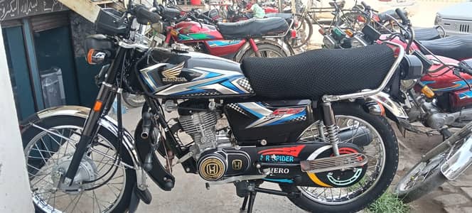 Honda 125 Good looking one hand use