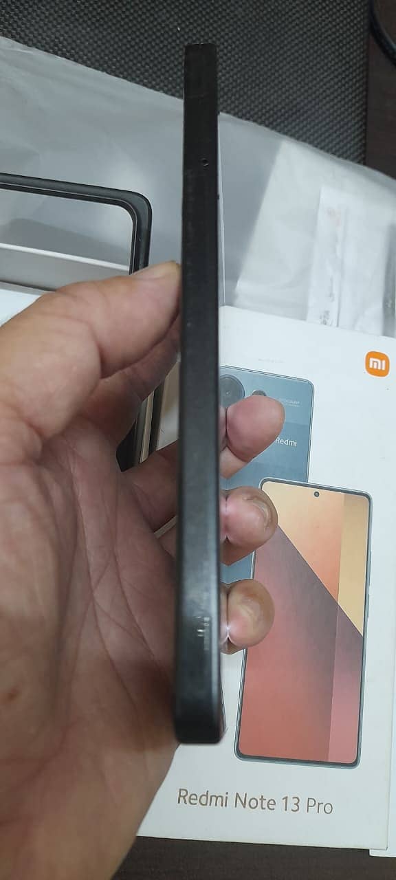 Xiaomi Redmi Note 13 Pro 5