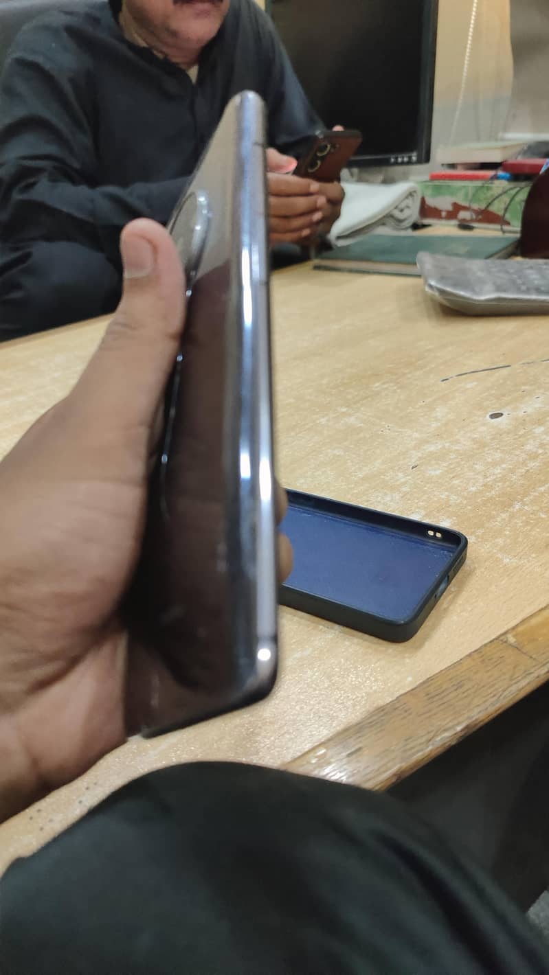 One Plus 7T 2