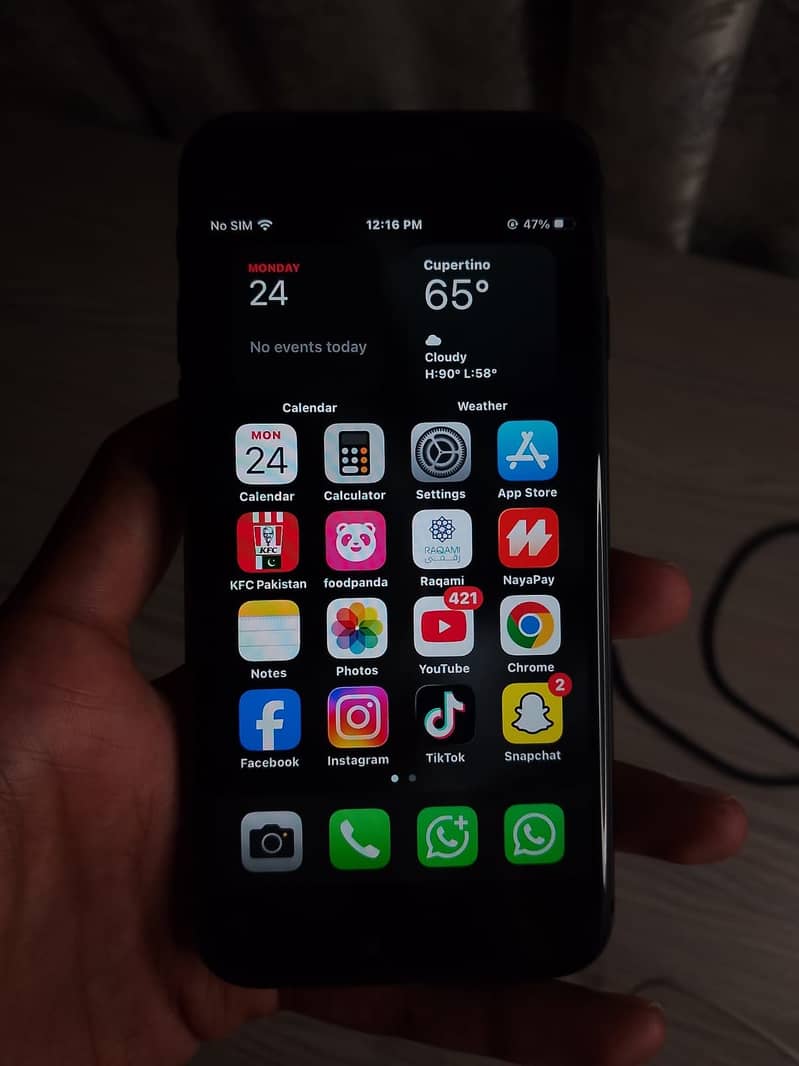 Apple iPhone 8 1