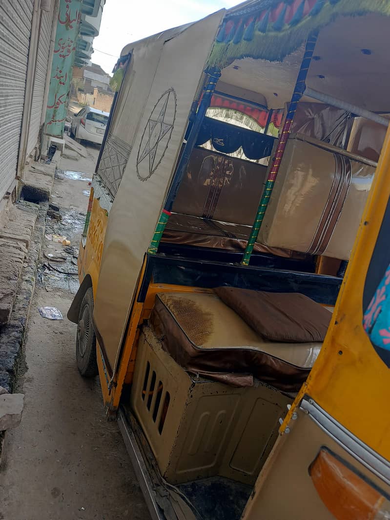 Auto rickshaw 3