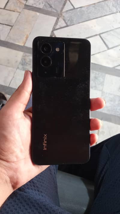Infinix Note 12