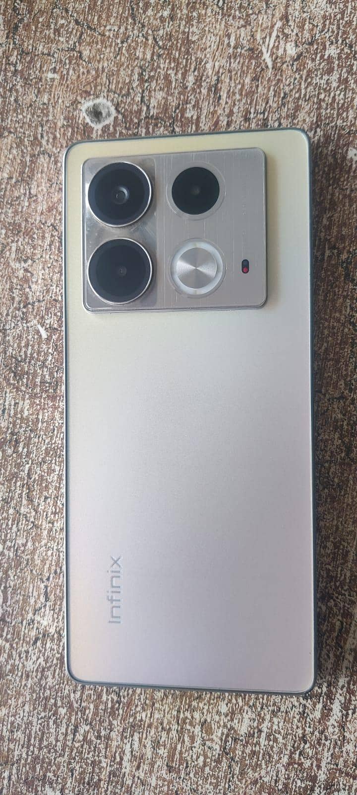 Infinix Note 40 1